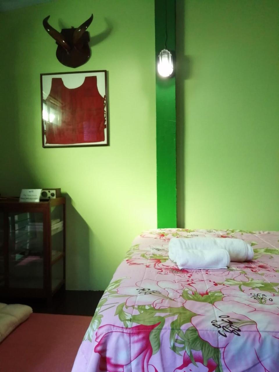Bed and Breakfast Baan Tepa Boutique House à Bangkok Extérieur photo