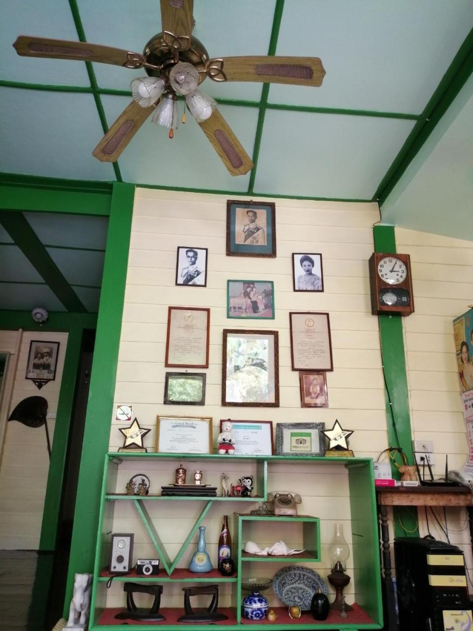 Bed and Breakfast Baan Tepa Boutique House à Bangkok Extérieur photo