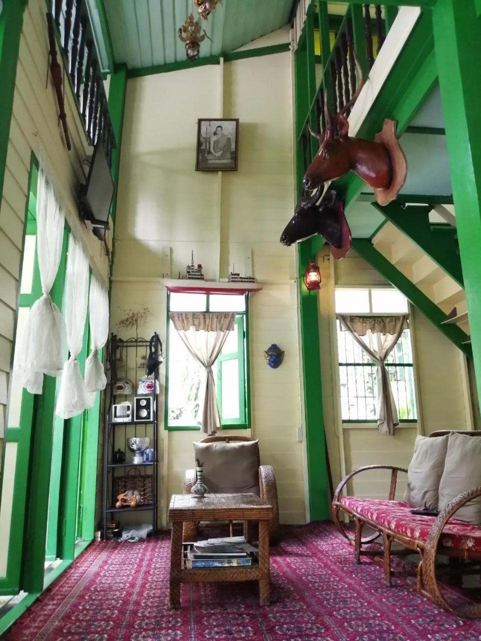 Bed and Breakfast Baan Tepa Boutique House à Bangkok Extérieur photo
